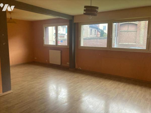 APPARTEMENT 2 CHAMBRES + GARAGES