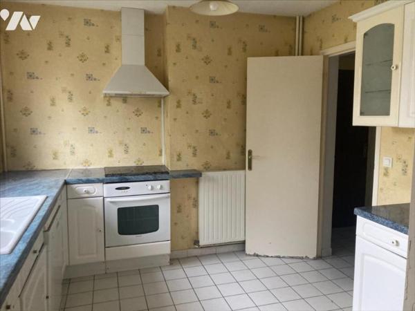 APPARTEMENT 2 CHAMBRES + GARAGES