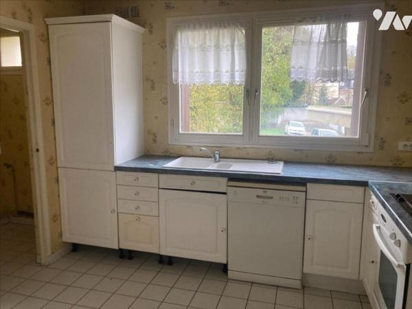 APPARTEMENT 2 CHAMBRES + GARAGES