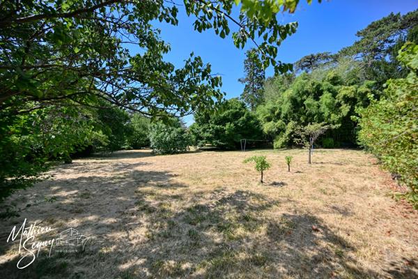 Appartement de 95.52m² 4 pièces avec extérieur de 13.31m² - SAINT GENIS LAVAL (69)