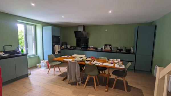 Longère rénovée 96 m2 avec extension possible + 70 m2