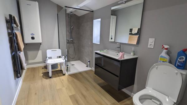 Longère rénovée 96 m2 avec extension possible + 70 m2