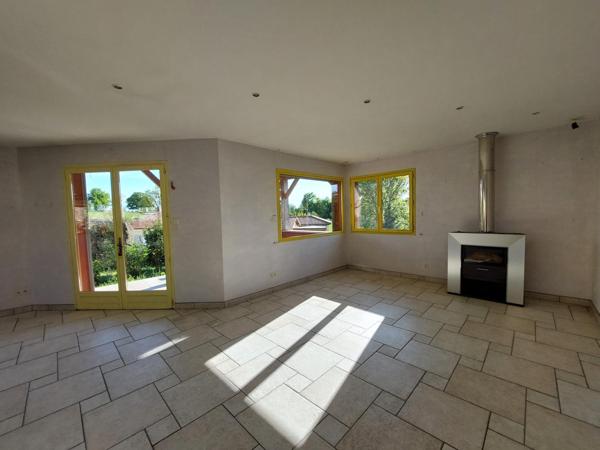 Romenay maison 167 m²- 3 chambres + 1 bureau