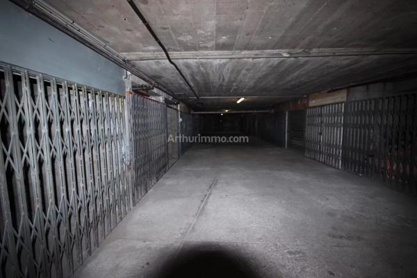 Location                                                      Parking
                        
                                         13 m2                     à Asnières-sur-Seine