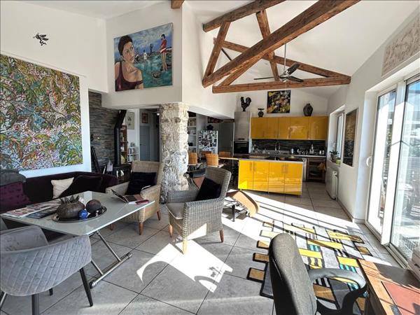 Maison à vendre |  Sète |  5 pièces | 147 m²