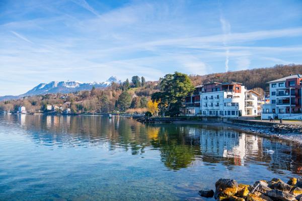 Vente Appartement de luxe Amphion-les-Bains 4 Pièces 90 m²