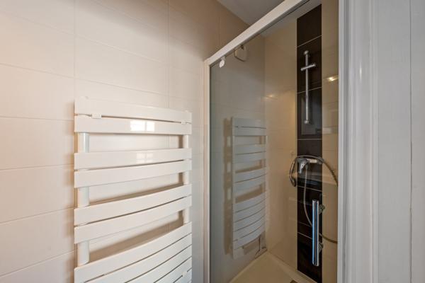 Vente Appartement de luxe Amphion-les-Bains 4 Pièces 90 m²