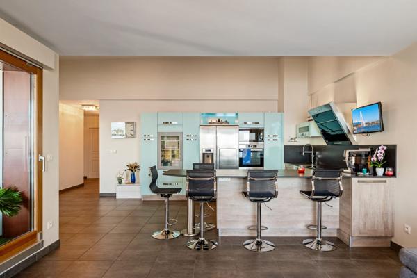 Vente Appartement de luxe Amphion-les-Bains 4 Pièces 90 m²