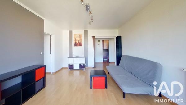 Location appartement 2 pièces 48 m² Vitry-sur-Seine