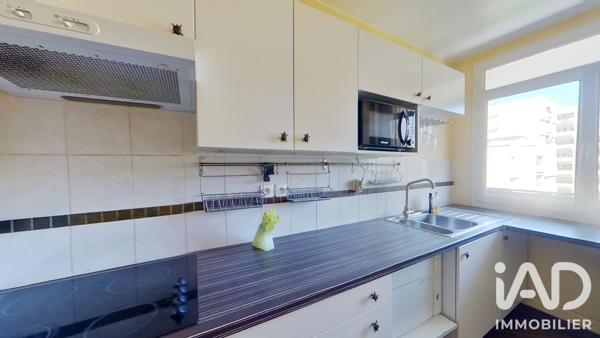 Location appartement 2 pièces 48 m² Vitry-sur-Seine