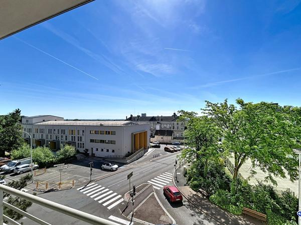 Appartement Macon 2 pièce(s) 65.70 m2