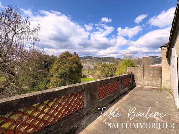 Belle ensemble immobilier composé de 2 maisons