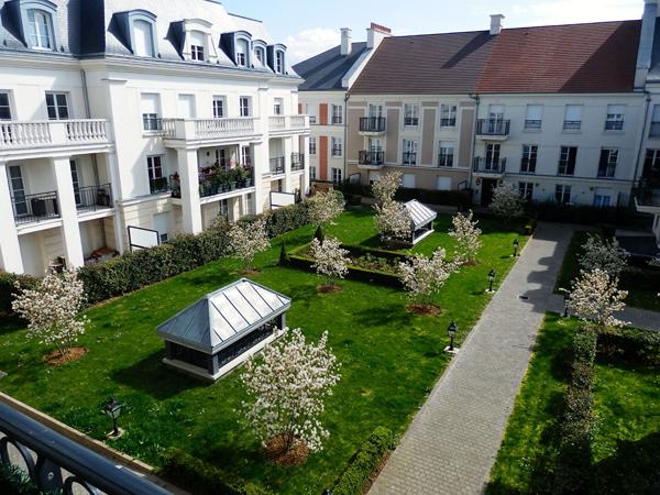 Emplacement premium à Serris - 3P avec balcon et 2 places de parkings