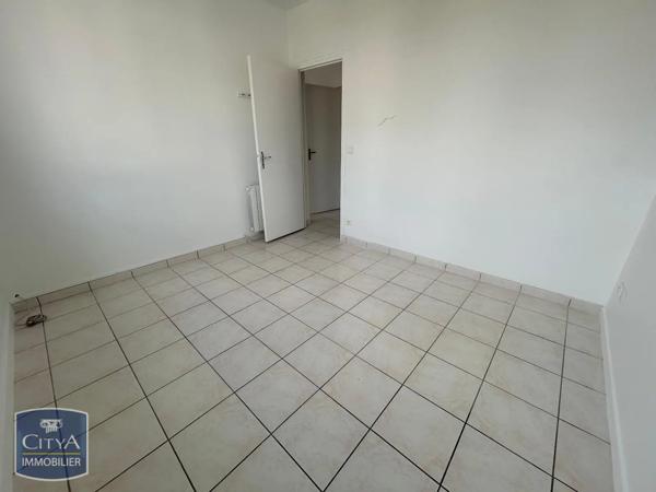Appartement à louer 2 pièces 31m² Ollainville (91340)