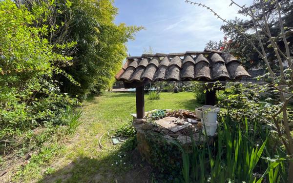 Maison à vendre    7 pièces • 240 m2 Saint-Donat-sur-l'Herbasse