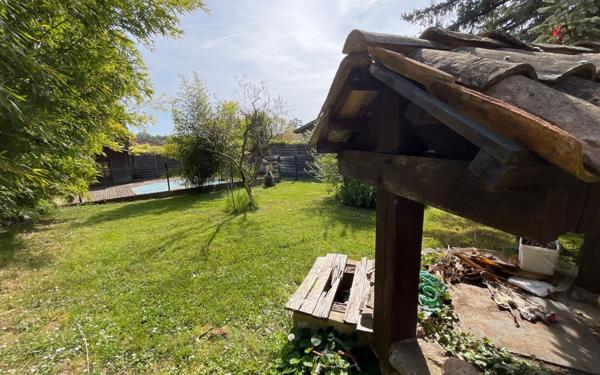 Maison à vendre    7 pièces • 240 m2 Saint-Donat-sur-l'Herbasse