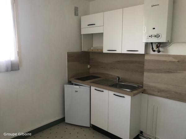 Appartement T1 à louer - 27 m² (réf : 571313)