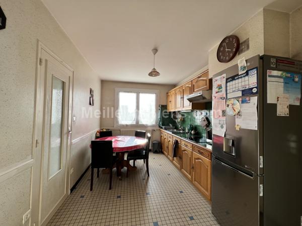 Maisons 3 Chambres 1 Bureau