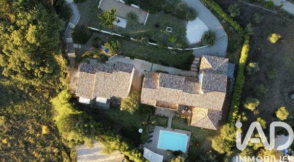 Maison à vendre 13 pièces 320 m² La Garde-Freinet