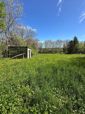 Terrain constructible de 2300 m2