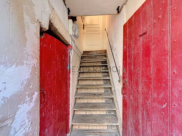 Tournus (71700) Coup de cœur assuré au cœur de Tournus !