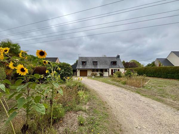 Maison Guérande - vie plain pied - grand jardin - garage
