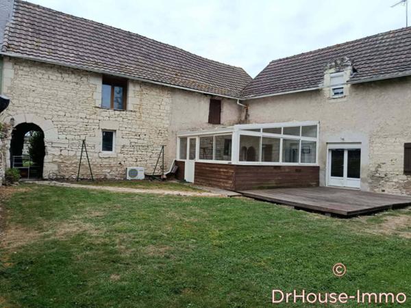 Maison à vendre 4 pièces de 148 m²