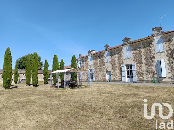 Maison à vendre 11 pièces 256 m² Arçay