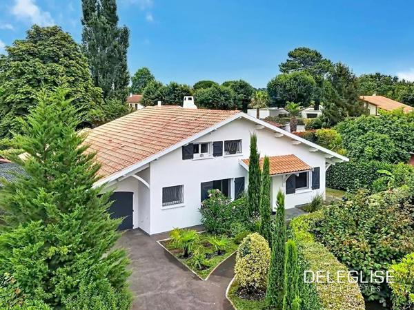 Ref. 1692 : Villa Landaise traditionnelle – Biscarrosse Bourg