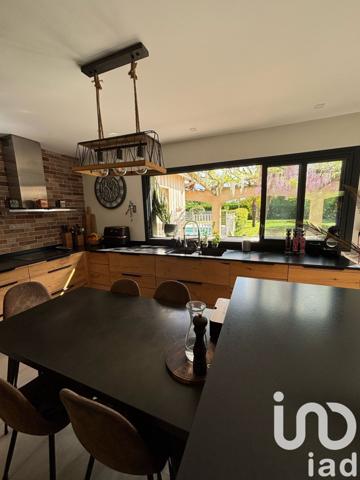 Maison à vendre 6 pièces 153 m² Arveyres