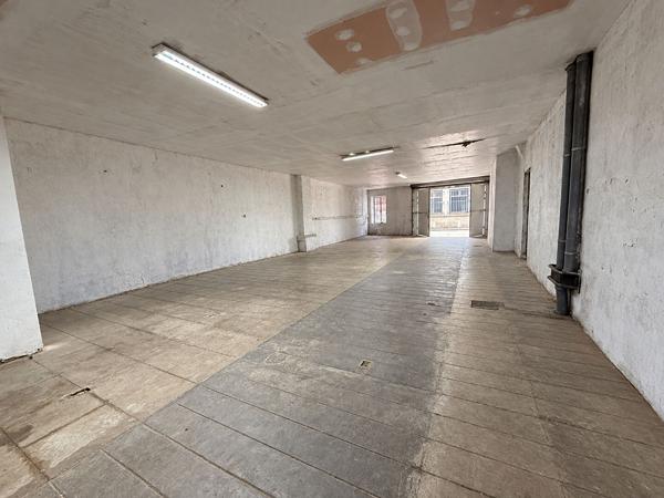Rare à Carcassonne - Garage de 168 m² en plein centre-ville