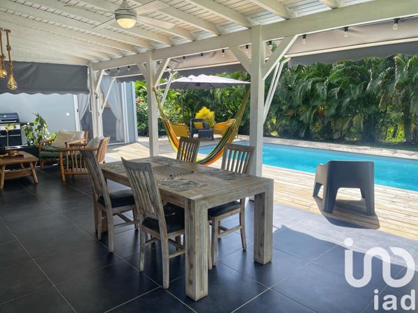 Maison 4 pièces de 97 m² à Le Moule (97160)