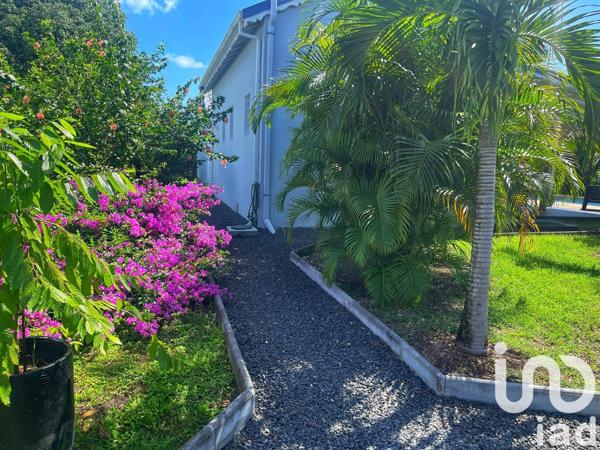 Maison 4 pièces de 97 m² à Le Moule (97160)