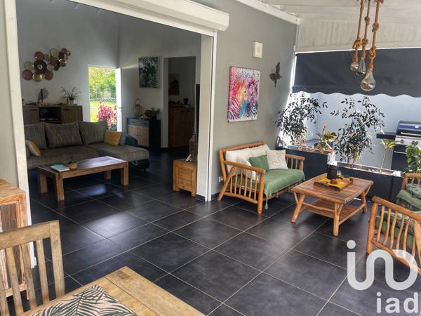 Maison 4 pièces de 97 m² à Le Moule (97160)