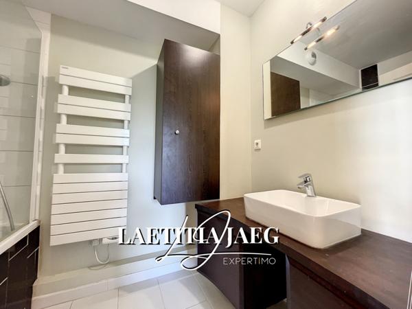 Colmar (68000) APPARTEMENT - 3 PIÈCES - TERRASSE 11 M2 SUD/OUEST - COLMAR MARAÎCHERS