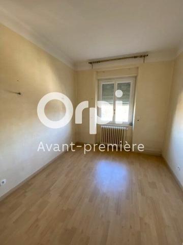 Appartement à vendre    5 pièces • 215 m2 Castres