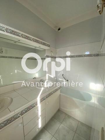 Appartement à vendre    5 pièces • 215 m2 Castres