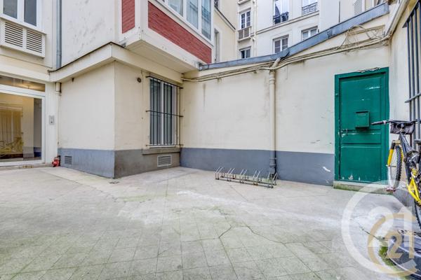 Appartement T2 à vendre  2 pièces - 28,04 m2 PARIS - 75017