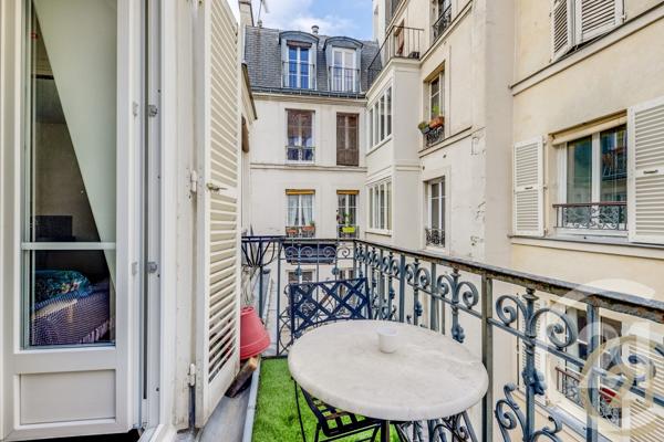 Appartement T2 à vendre  2 pièces - 28,04 m2 PARIS - 75017