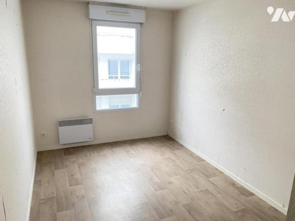 SAINT NAZAIRE - VILLE PORT / Appartement T4 - 91 m² avec stationnement en sous sol.