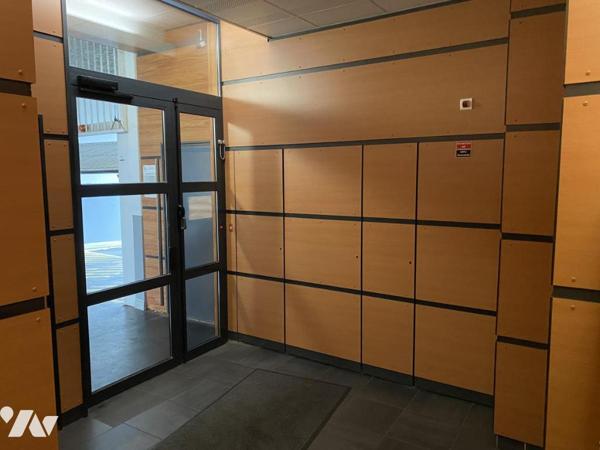 SAINT NAZAIRE - VILLE PORT / Appartement T4 - 91 m² avec stationnement en sous sol.