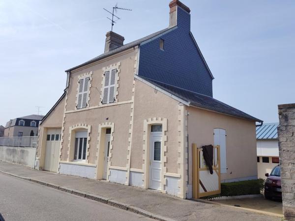 Maison à CARENTAN LES MARAIS, 50500 - 6 pièces 60m²