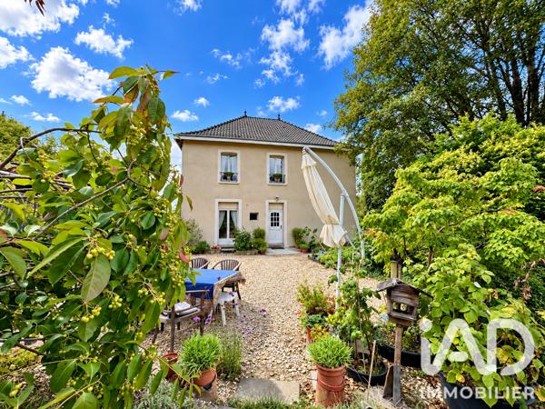 Maison à vendre 7 pièces 154 m² Saint-Juvin