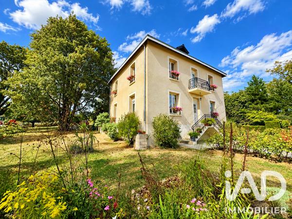 Maison à vendre 7 pièces 154 m² Saint-Juvin