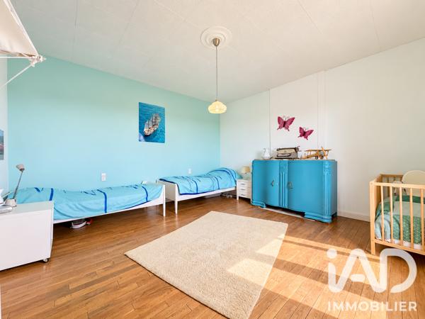 Maison à vendre 7 pièces 154 m² Saint-Juvin