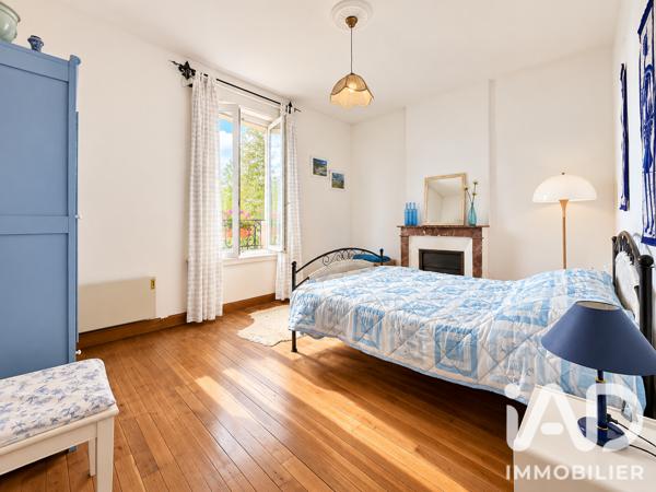 Maison à vendre 7 pièces 154 m² Saint-Juvin