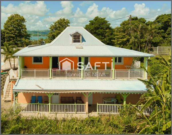 Villa T4 avec piscine et vue mer exceptionnelle