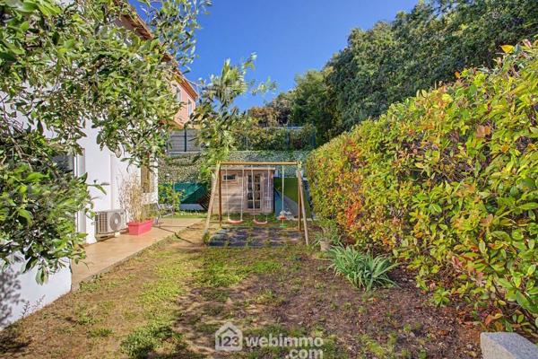 Maison 94 m² à Antibes 06600