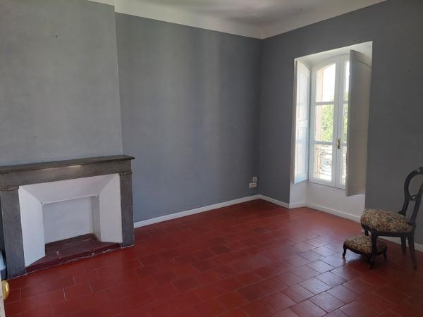 Duplex traversant avec terrasse