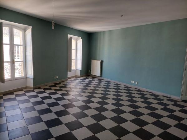 Duplex traversant avec terrasse